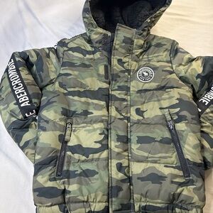 Abercrombie & Fitch Green Camouflage kids Jacket